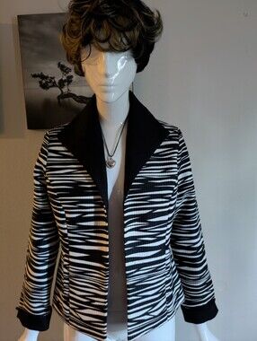Scott Taylor Petite Black & White Zebra Print Blazer / Jacket - Size PS